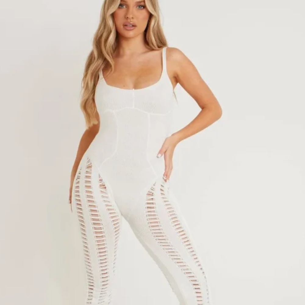 MISSY EMPIRE EVA LADDERED KNITTED JUMPSUIT